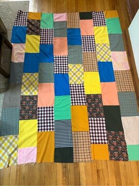 Vintage Handmade Patchwork Quilt Throw in Multi Colors 61” x 81”